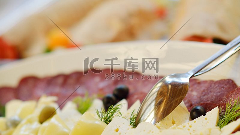 食品批发代理适合小县城的项目